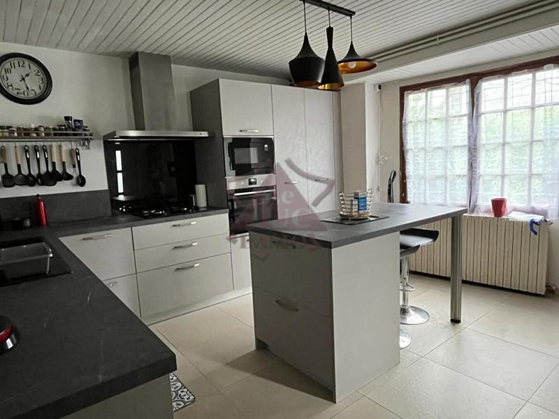 Maison en pierre - 80 m² - 5 pièces