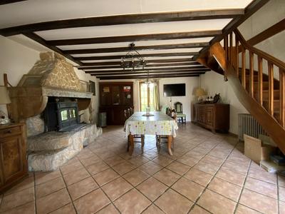 Maison jumelée - 106 m² - 5 pièces