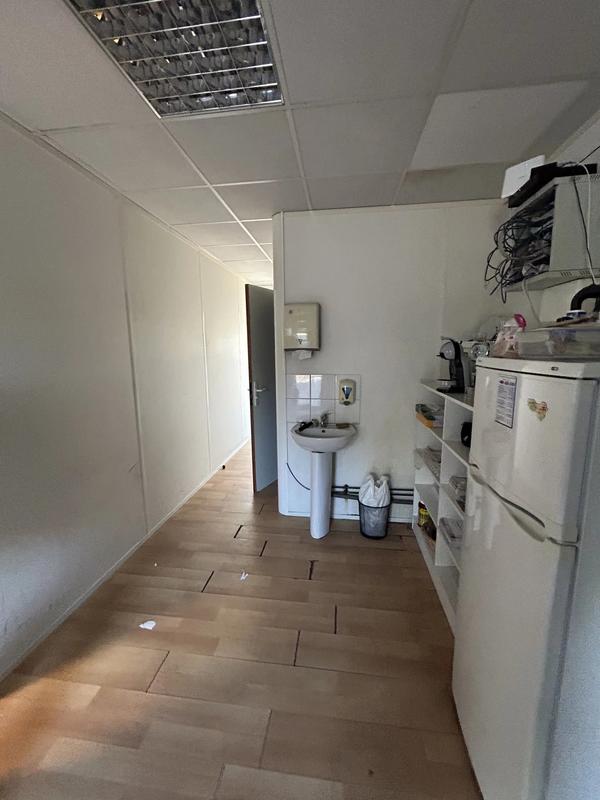 Local commercial - 103 m² - 3 pièces