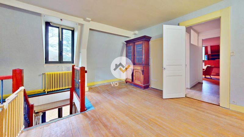 Château - 750 m² - 20 pièces