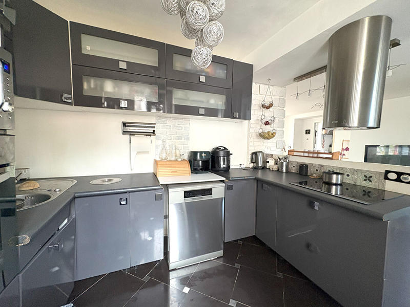 Appartement - 64 m² - 3 pièces