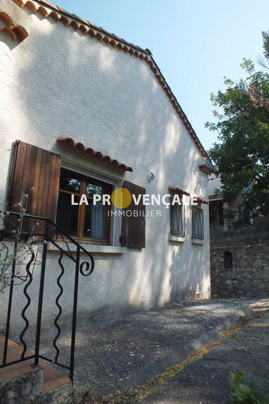 Villa - 90 m² - 4 pièces