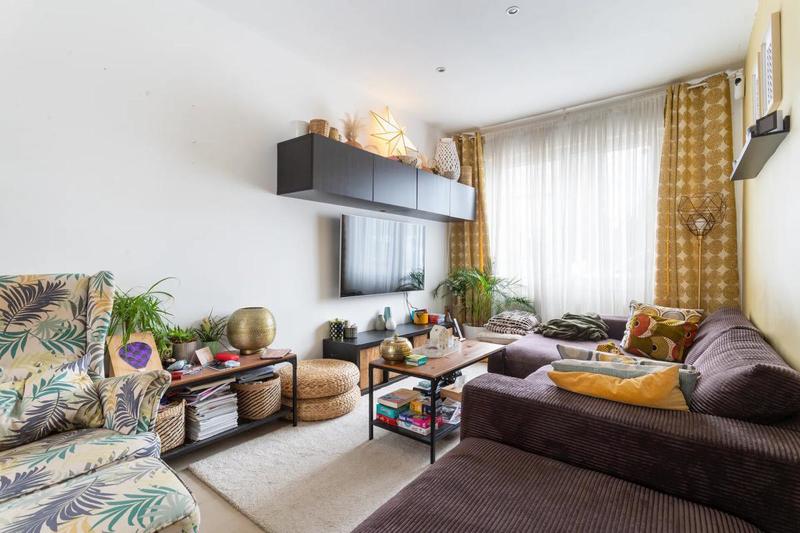 Maison - 105 m² - 6 pièces