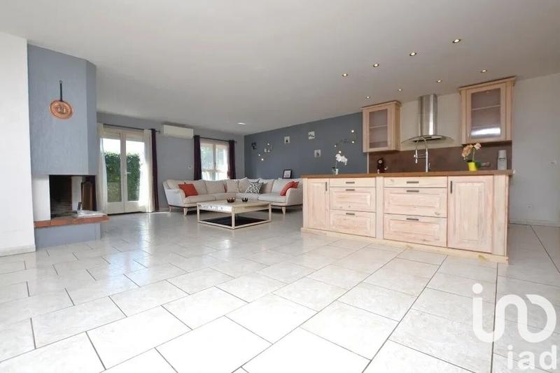 Maison - 135 m² - 5 pièces