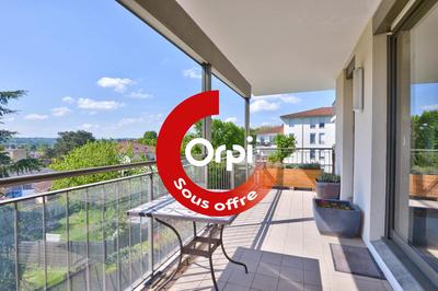 Appartement - 162 m² - 5 pièces