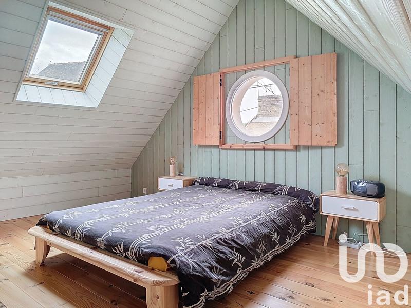 Maison - 179 m² - 9 pièces