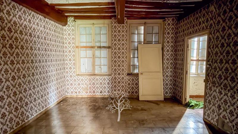 Maison - 281 m² - 6 pièces