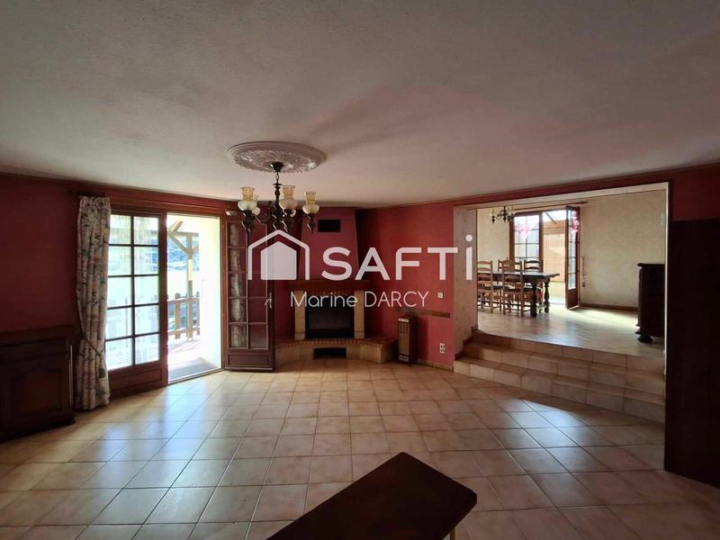 Maison - 220 m² - 13 pièces