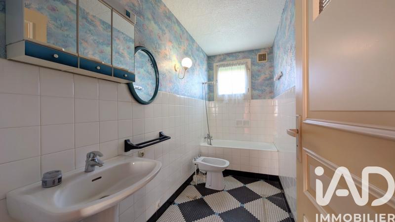 Maison - 86 m² - 5 pièces