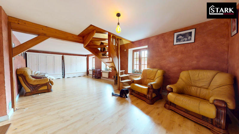 Maison - 120 m² - 5 pièces