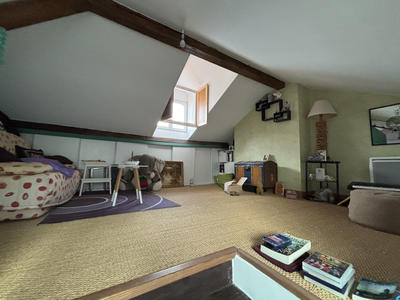 Appartement - 83 m² - 3 pièces