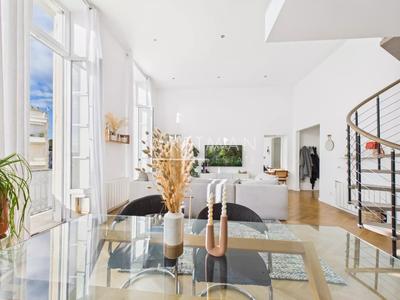 Appartement - 75 m² - 3 pièces