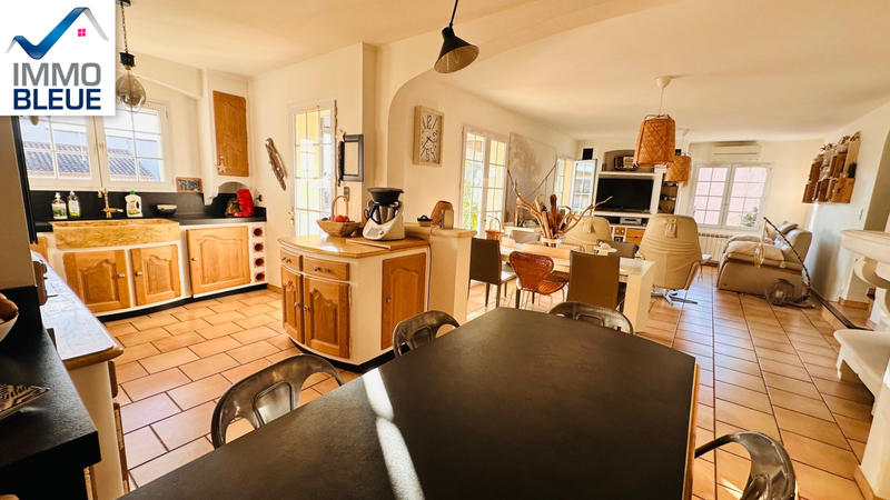 Villa - 130 m² - 5 pièces