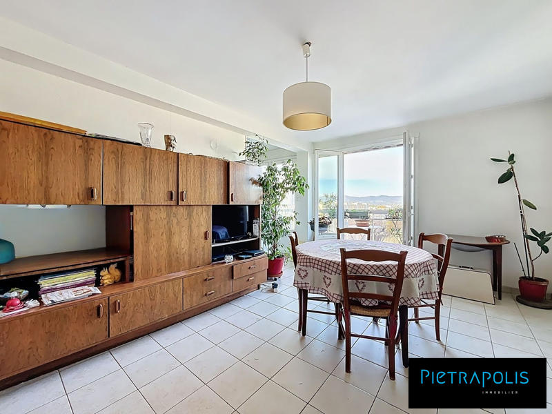 Appartement - 57 m² - 3 pièces