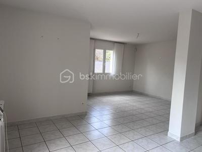 Maison - 115 m² - 6 pièces