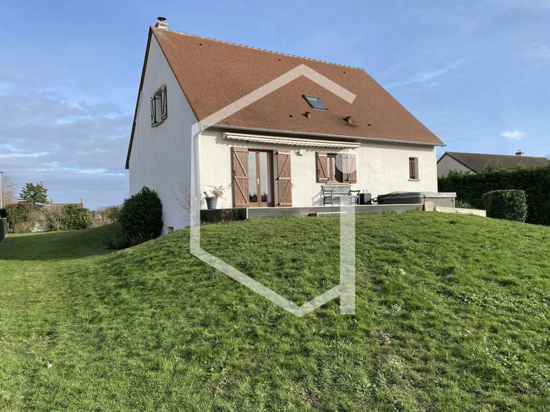 Maison - 170 m² - 6 pièces