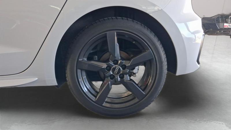 Audi A1 sportback 30 Tfsi 116 ch s tronic 7 s line