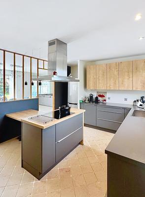 Maison - 138 m² - 5 pièces