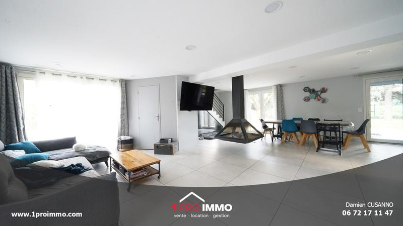 Maison - 185 m² - 6 pièces