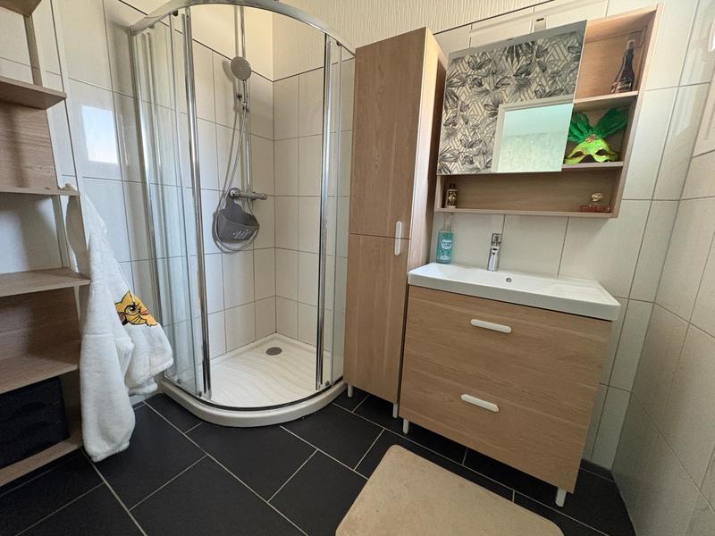 Maison - 192 m² - 7 pièces