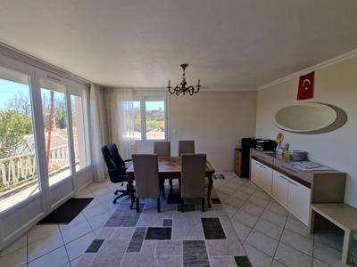 Maison - 100 m² - 4 pièces