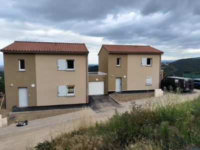 Maison jumelée - 84 m² - 4 pièces