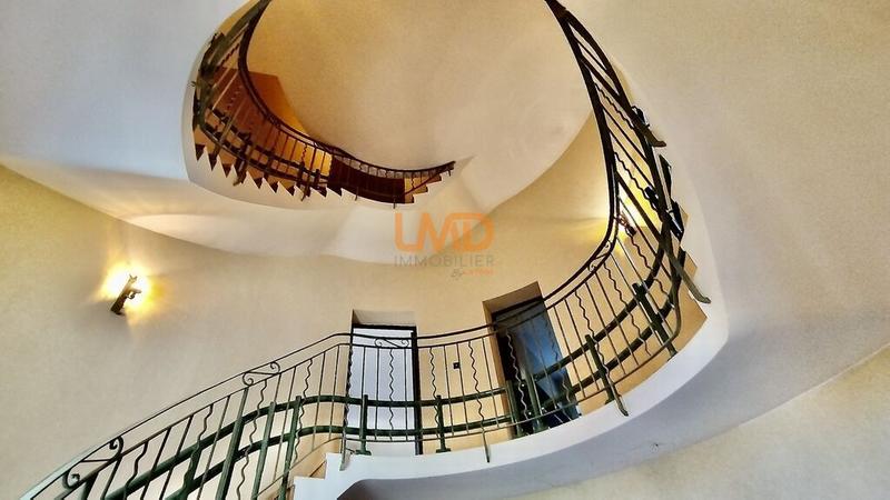 Villa - 159 m² - 6 pièces