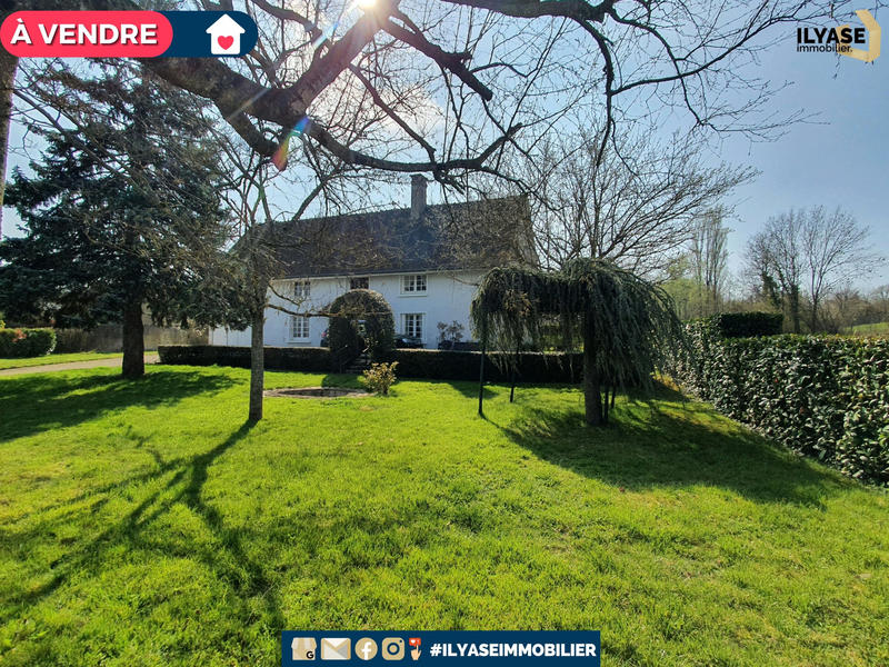 Maison de village - 155 m² - 8 pièces