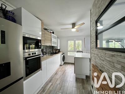 Appartement - 98 m² - 4 pièces