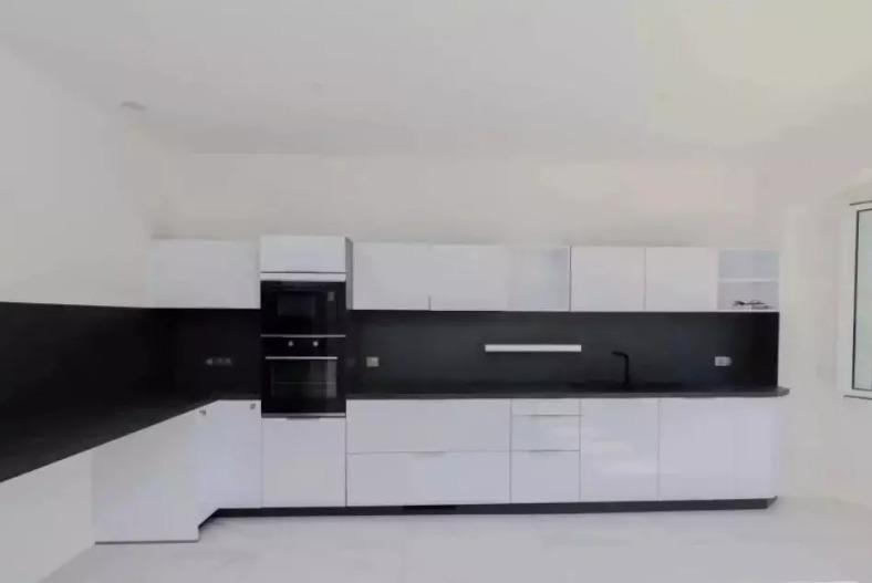 Villa - 260 m² - 10 pièces