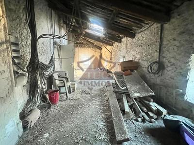 Appartement - 84 m² - 3 pièces