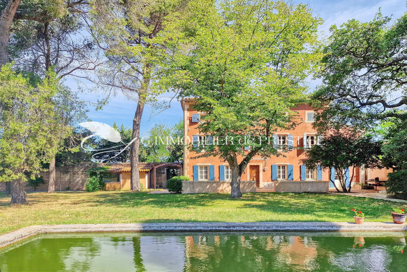 Bastide - 250 m² - 7 pièces