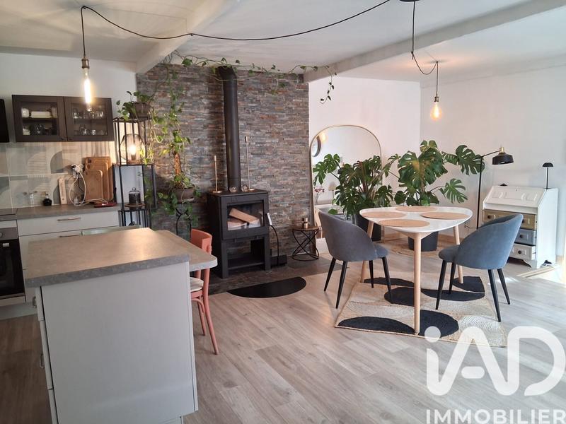 Maison - 104 m² - 4 pièces