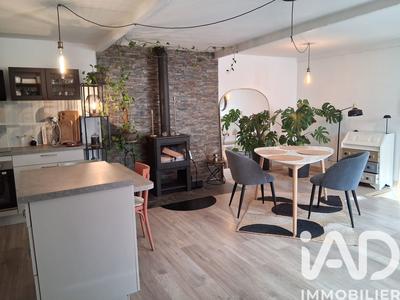 Maison - 104 m² - 4 pièces