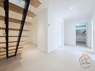 Appartement - 140 m² - 4 pièces