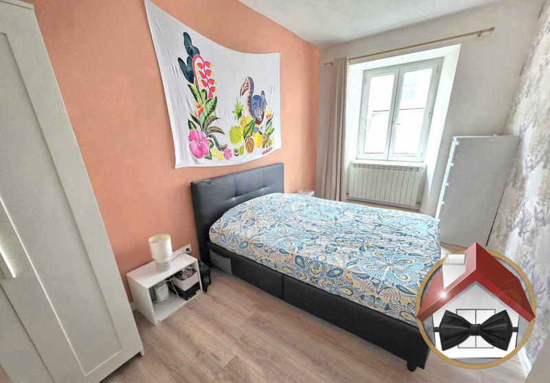 Appartement - 80 m² - 3 pièces