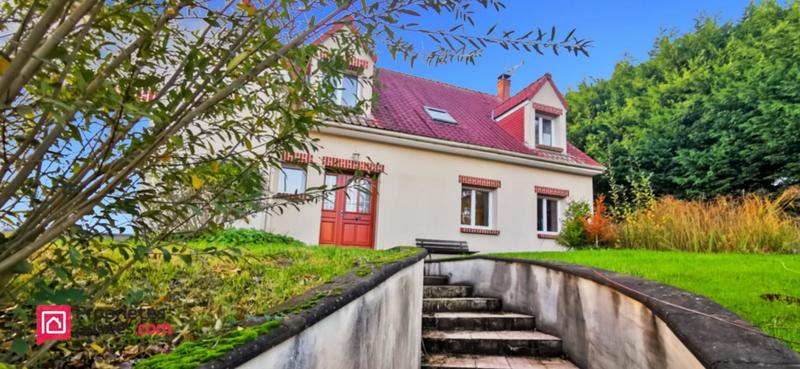 Maison - 208 m² - 7 pièces