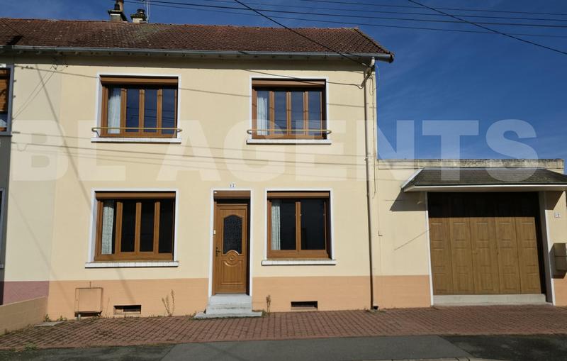 Maison - 104 m² - 5 pièces