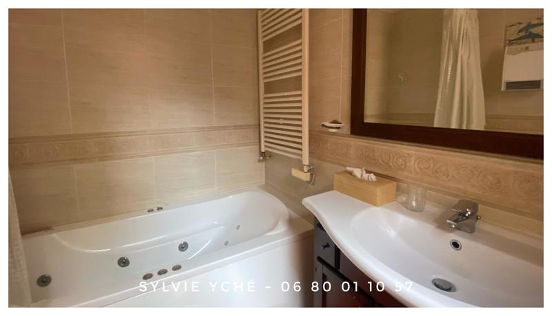 Maison de ville - 160 m² - 6 pièces