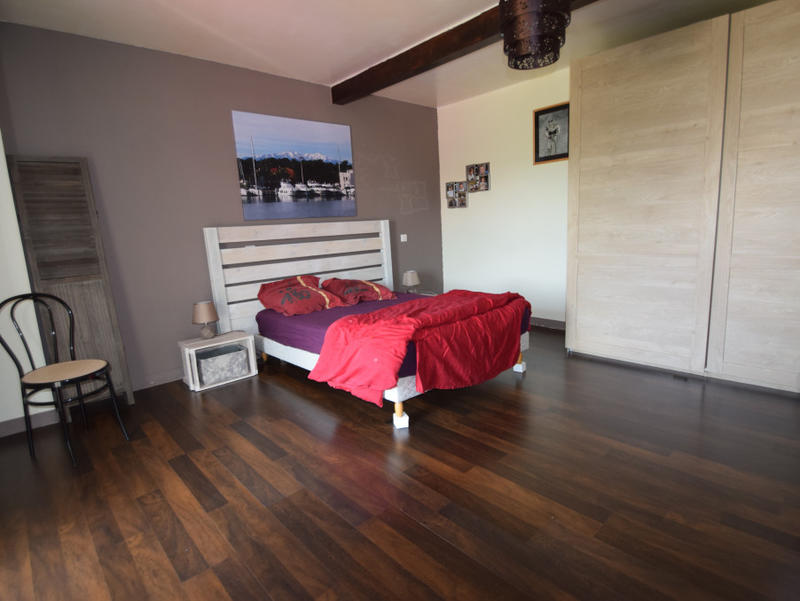 Maison - 190 m² - 5 pièces