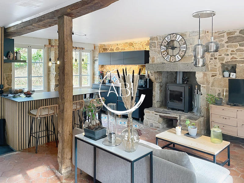 Maison - 80 m² - 4 pièces