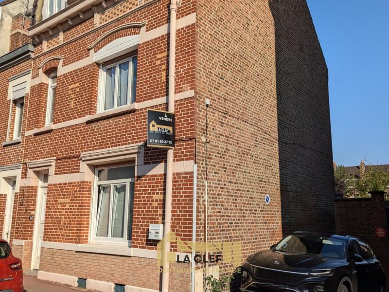 Maison - 151 m² - 6 pièces