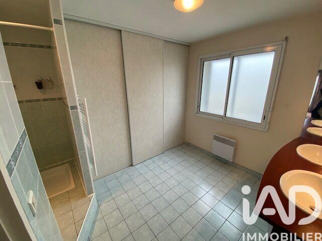 Maison de ville - 215 m² - 8 pièces