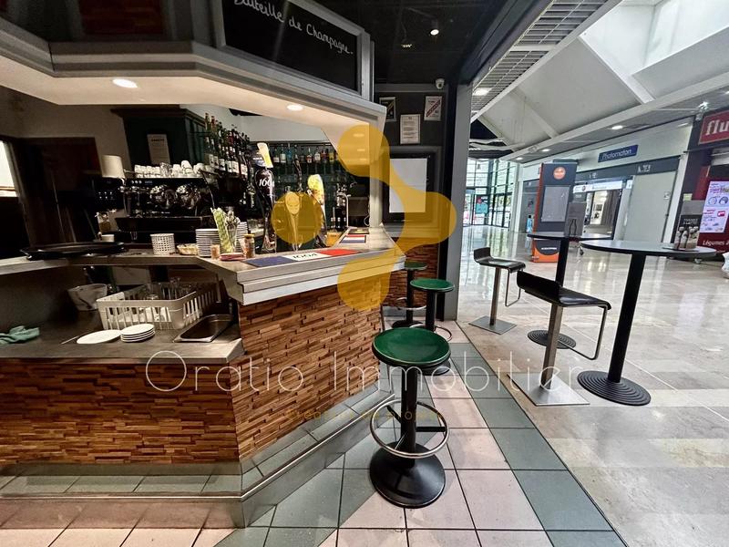 Fonds de commerce - Magasins - 90 m²