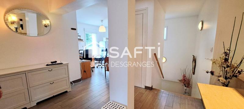 Maison - 200 m² - 7 pièces