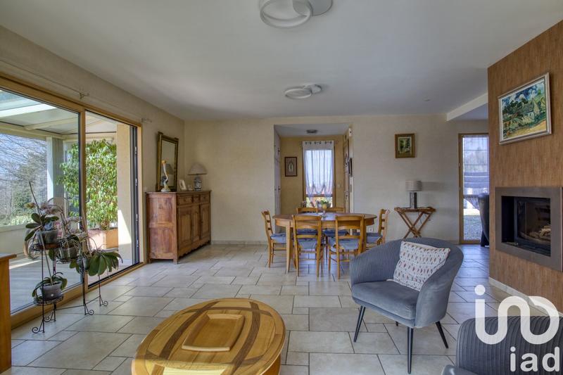 Maison - 185 m² - 6 pièces