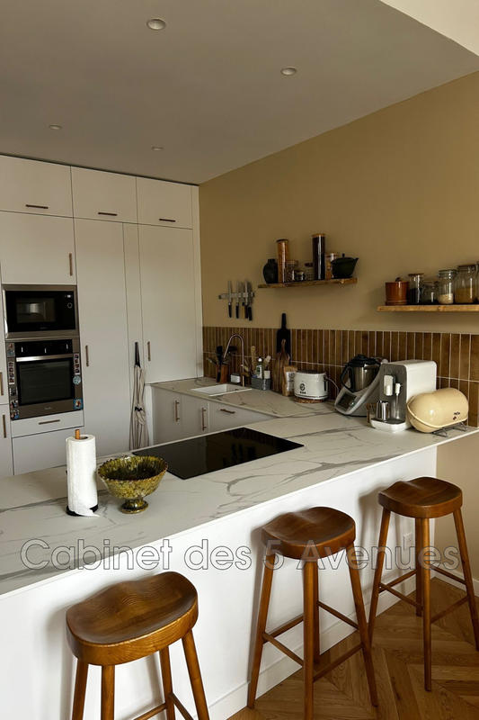 Appartement - 90 m² - 4 pièces