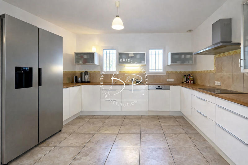 Maison - 149 m² - 5 pièces