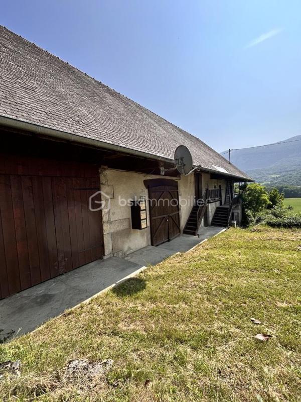 Corps de ferme - 120 m² - 7 pièces