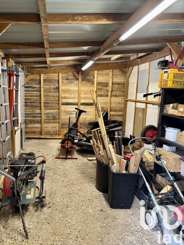 Maison - 279 m² - 11 pièces